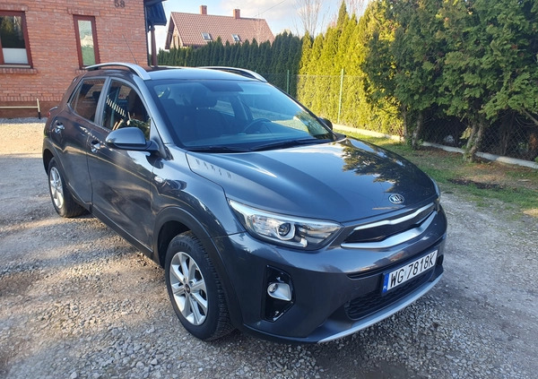 Kia Stonic cena 62600 przebieg: 59600, rok produkcji 2019 z Garwolin małe 79